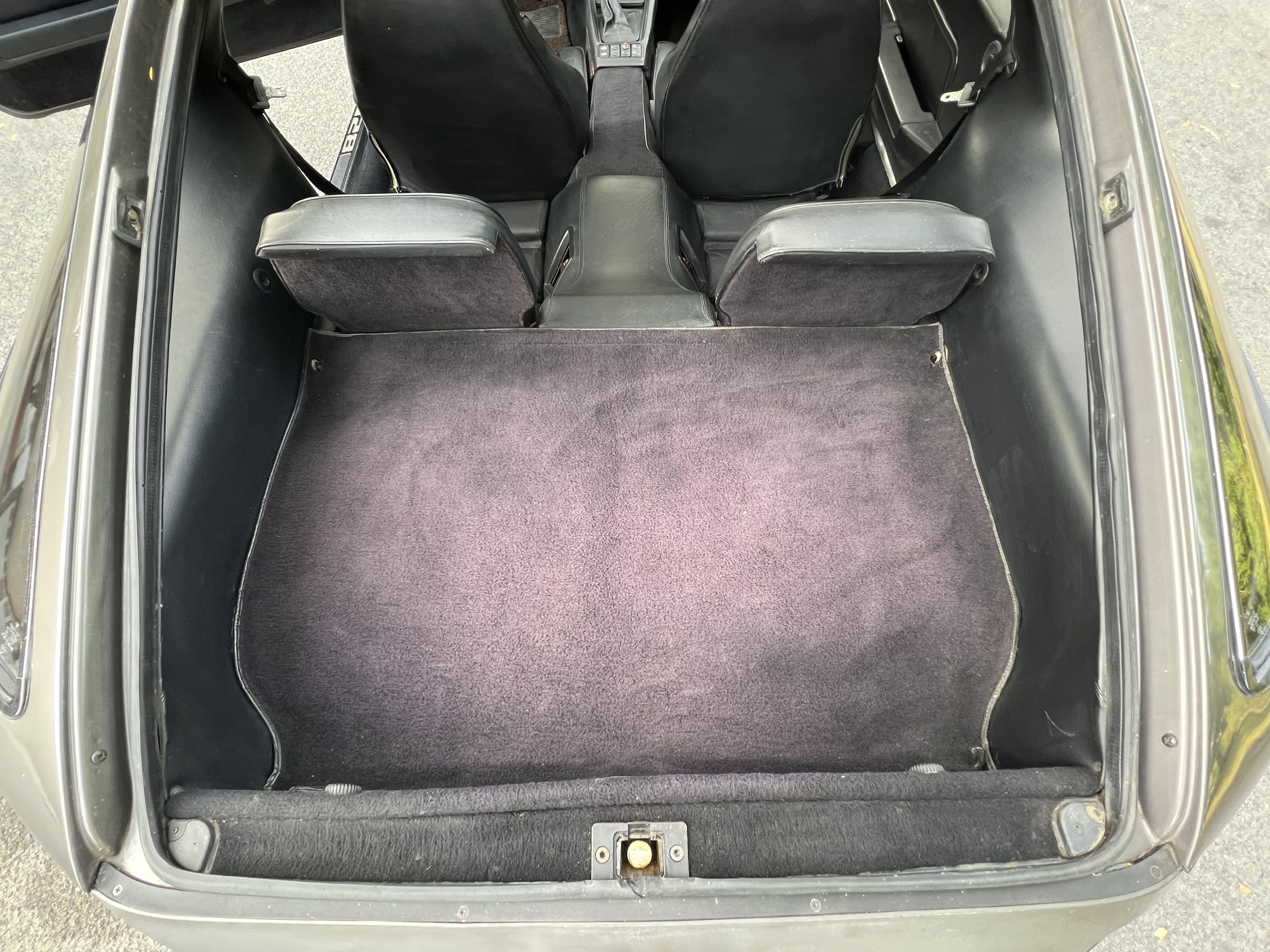 Porsche 928 photo 16