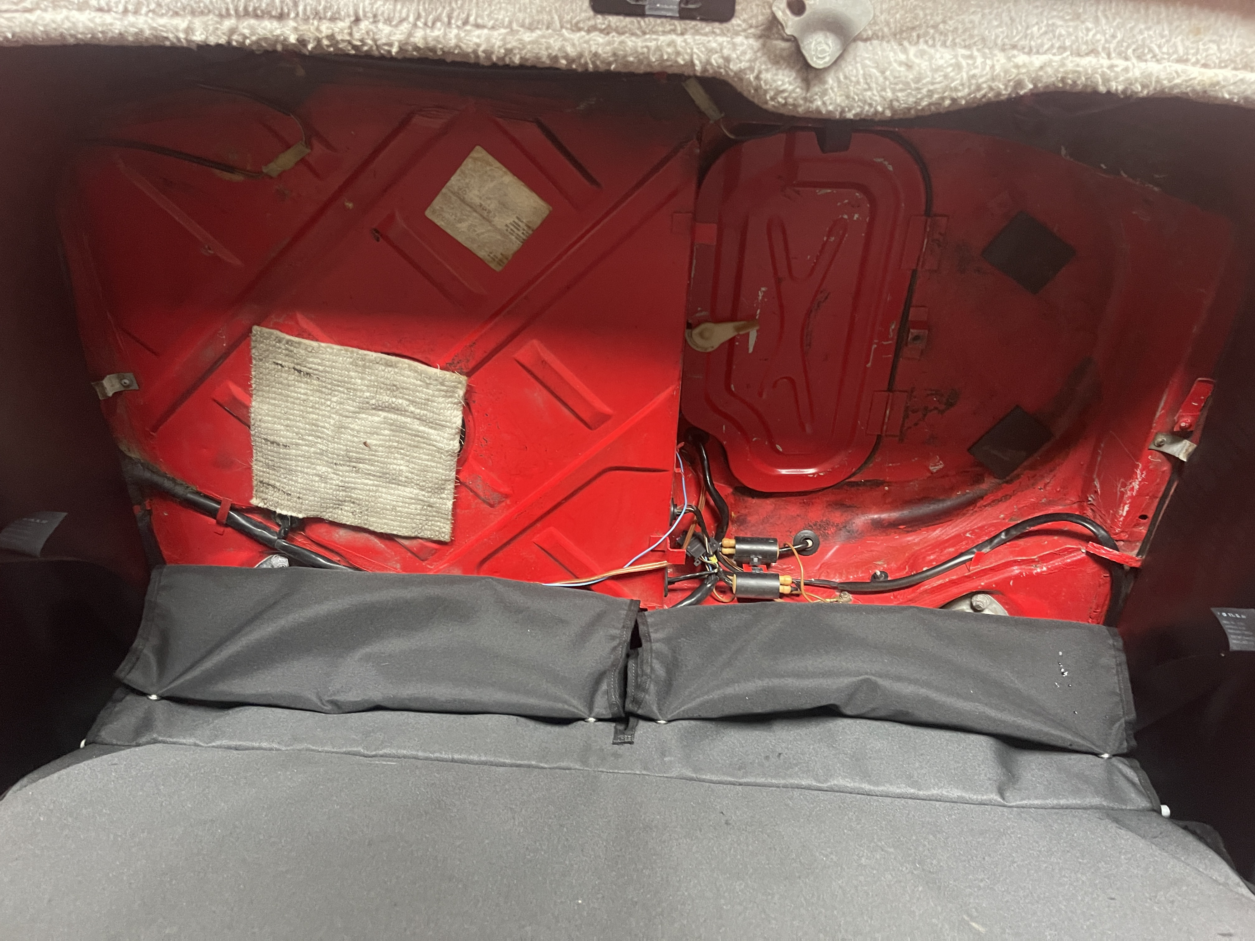 Porsche 928 S4 photo 2