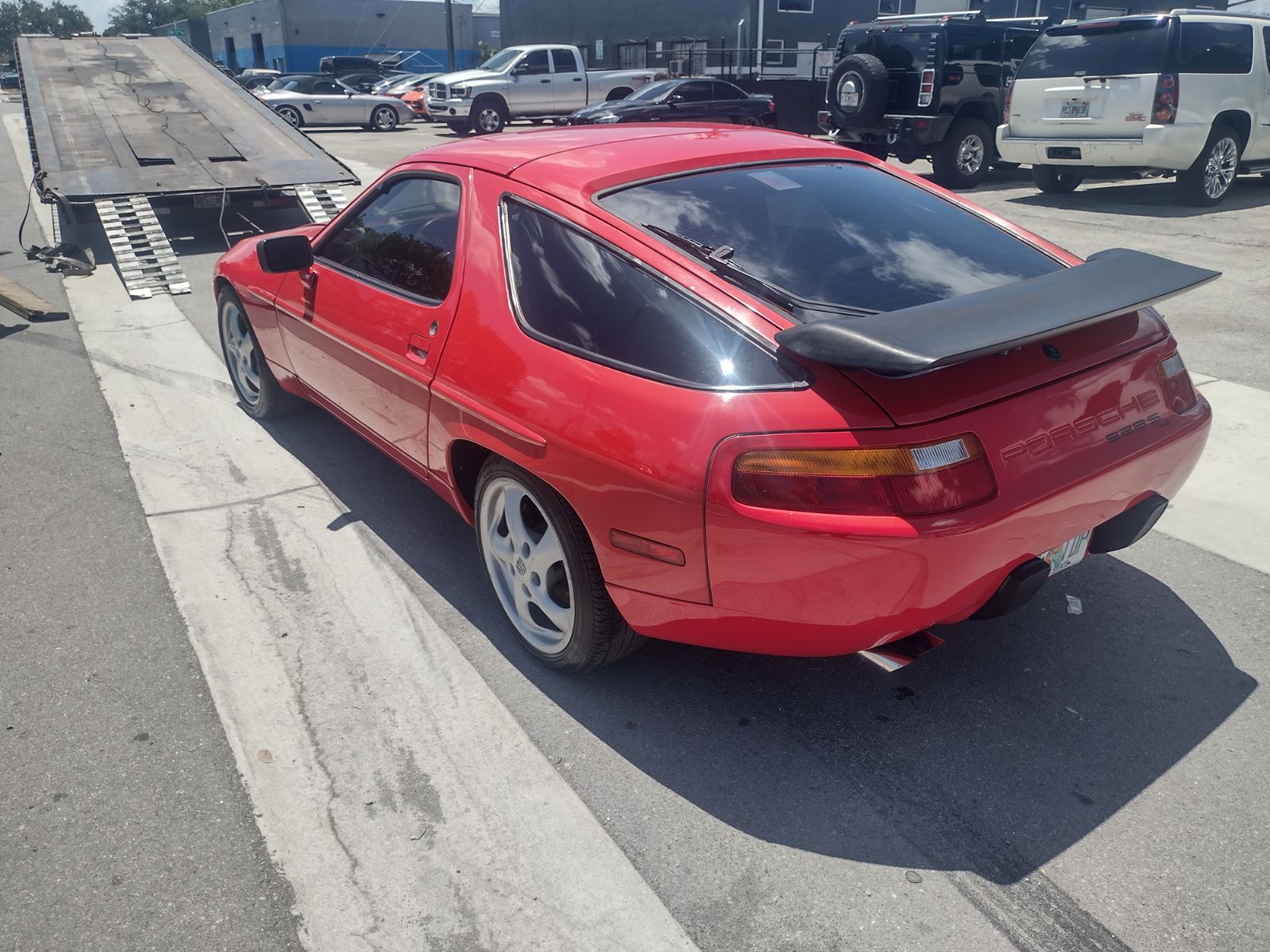 Porsche 928 S4 photo 9