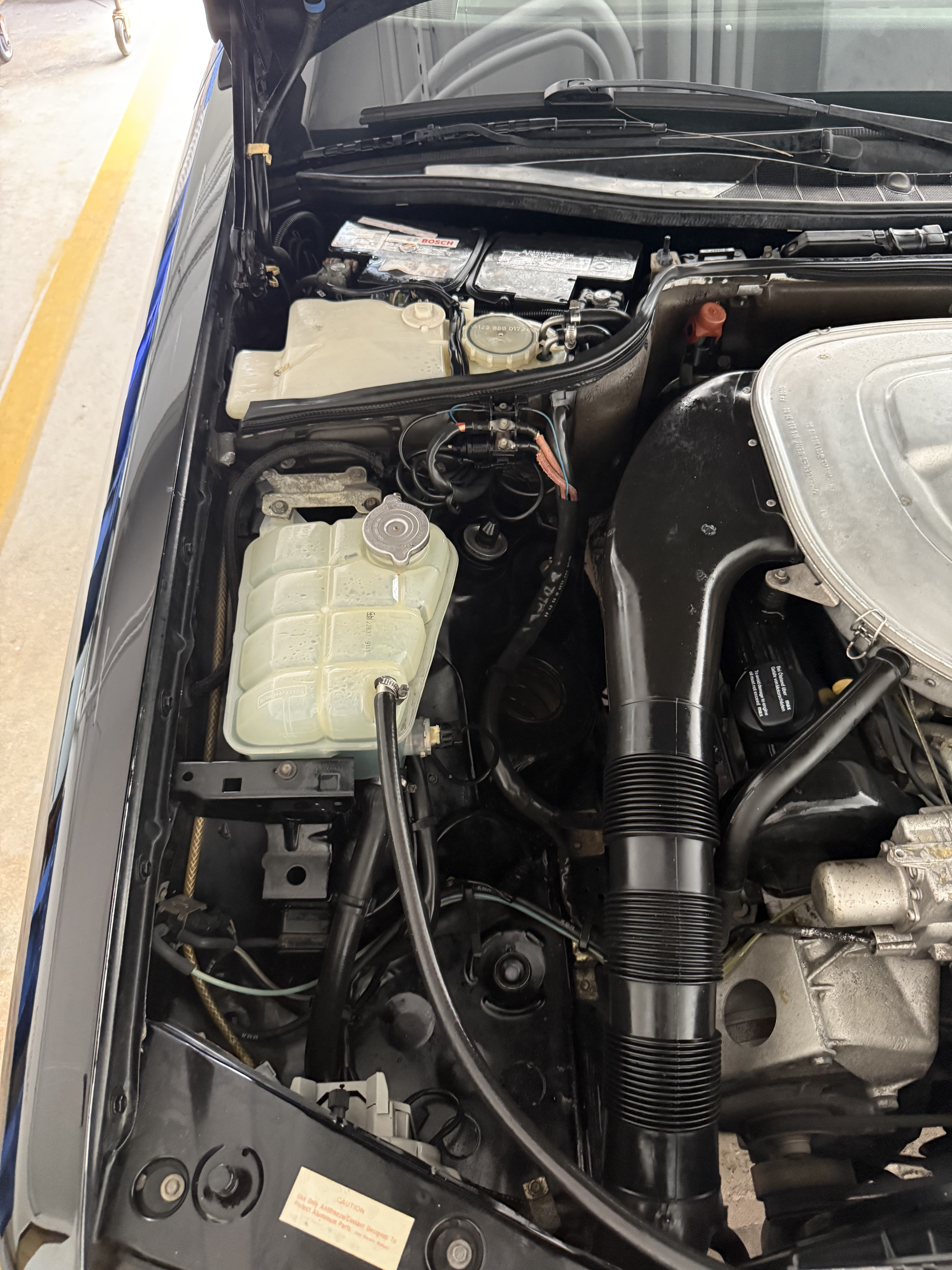 Mercedes-Benz 560 SEC photo 52