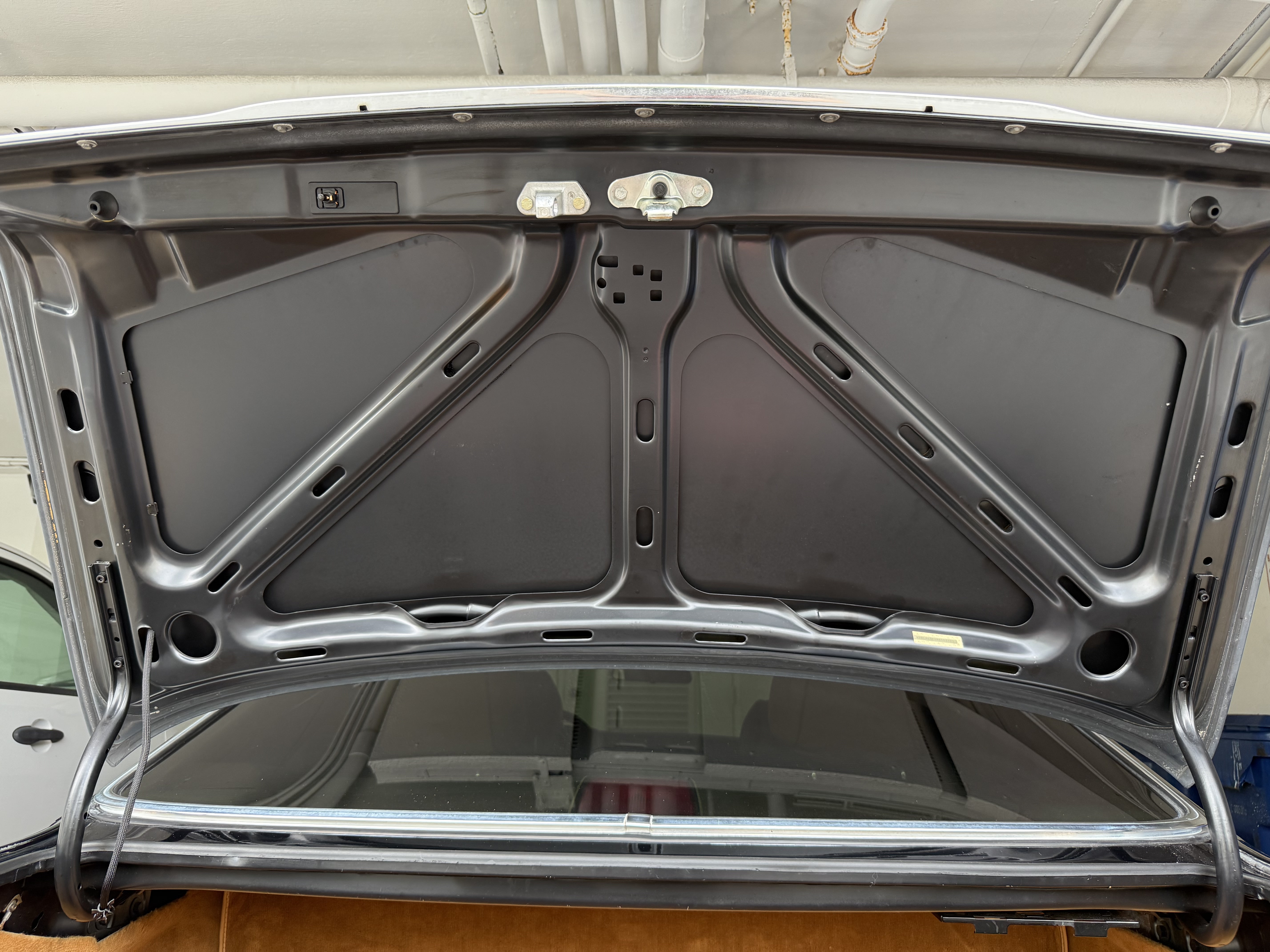 Mercedes-Benz 560 SEC photo 54