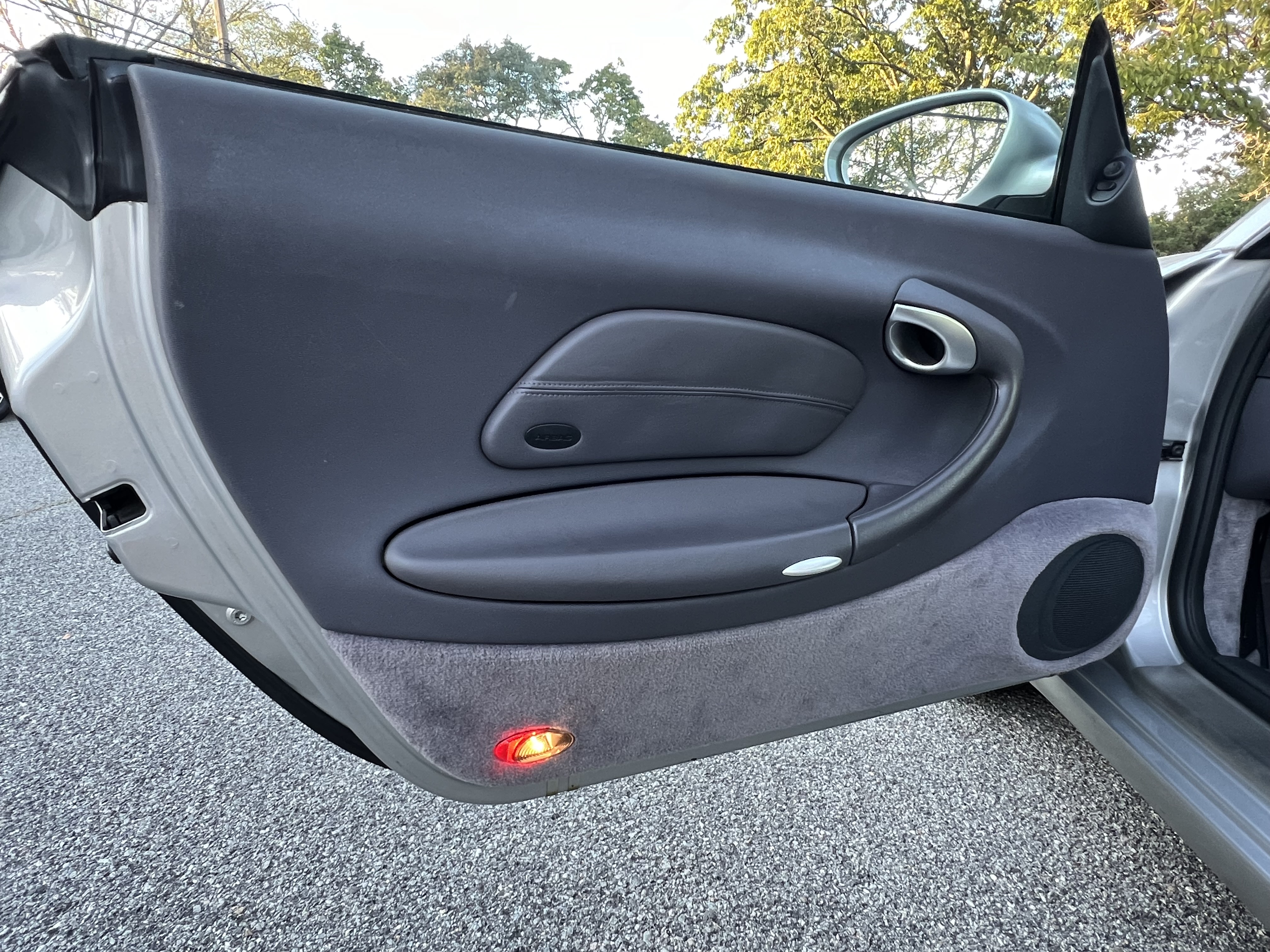 Porsche 996 Coupe photo 22