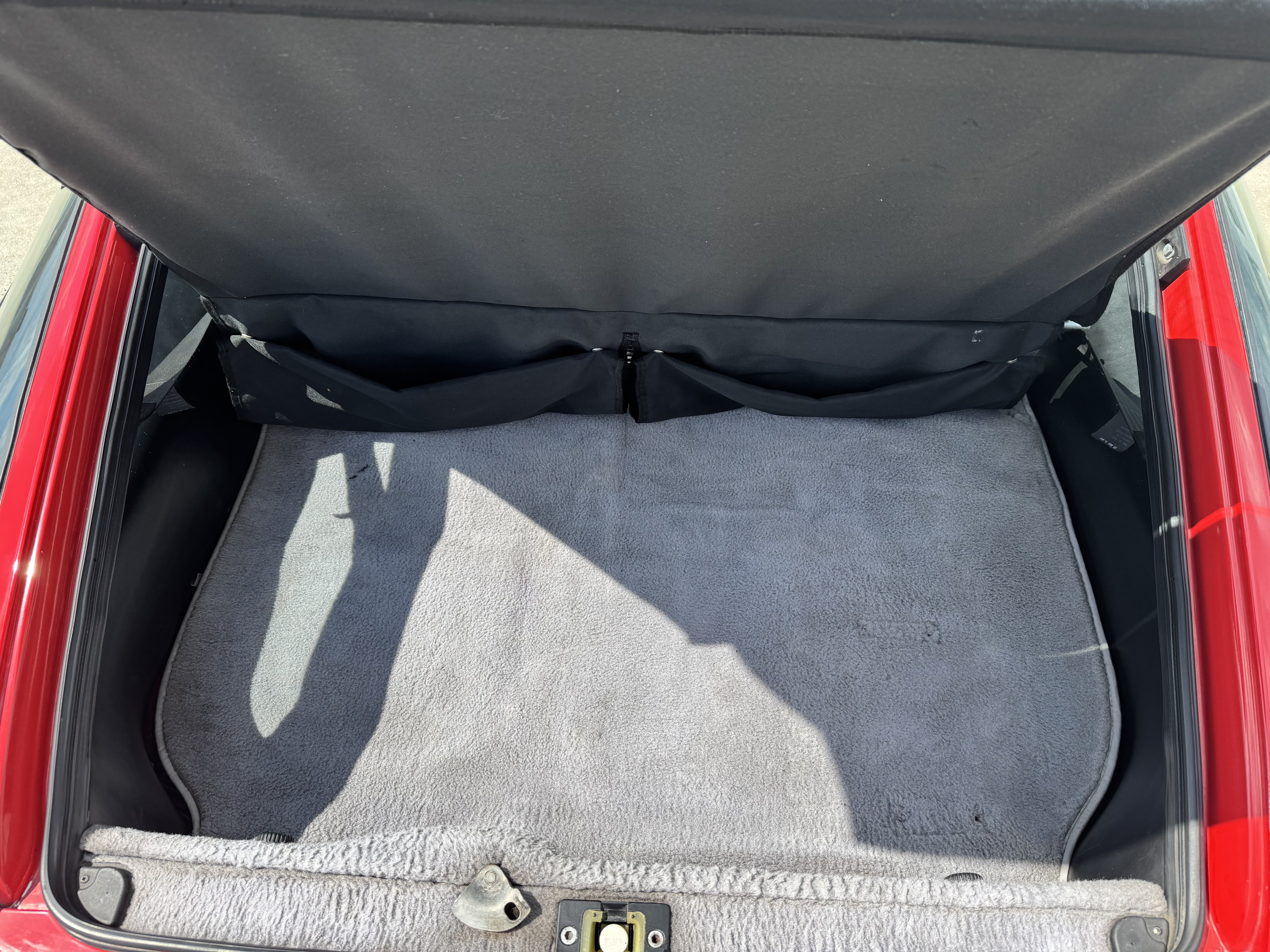 Porsche 928 S4 Auto photo 15