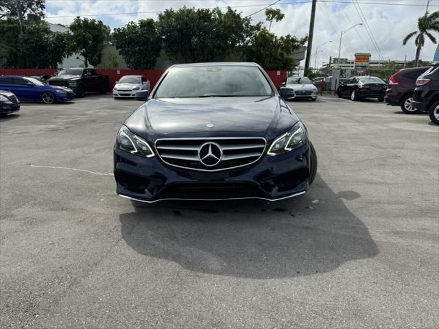 Mercedes-Benz E350 4Matic Sedan photo 15