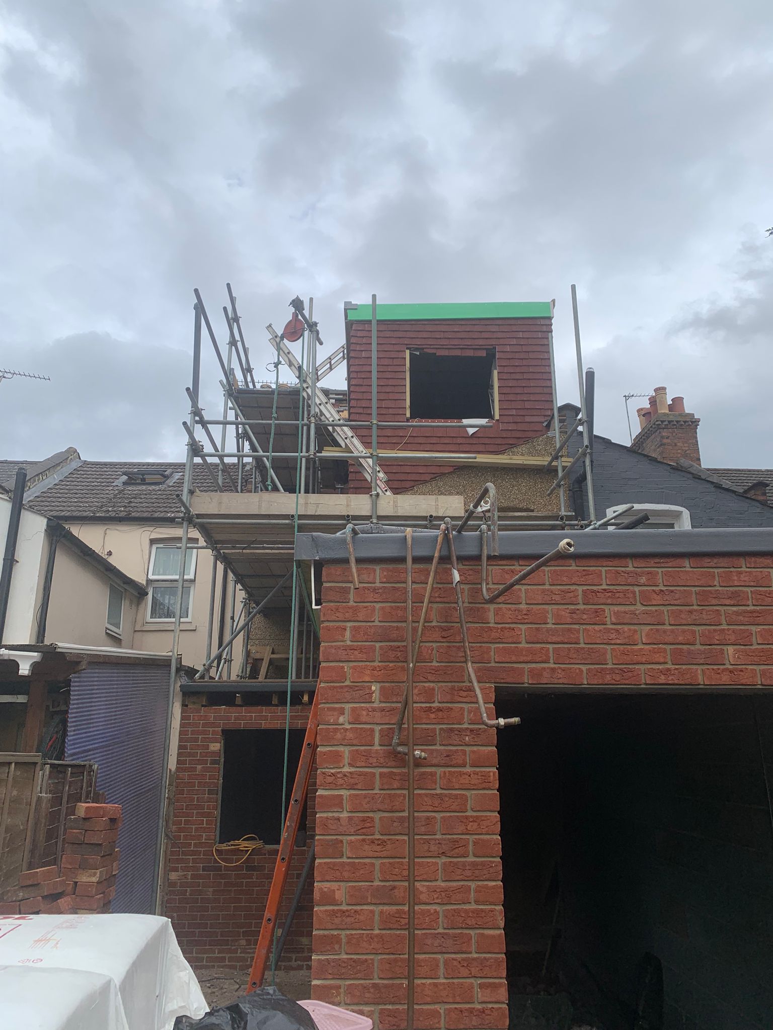 Rear extension with open-plan kitchen