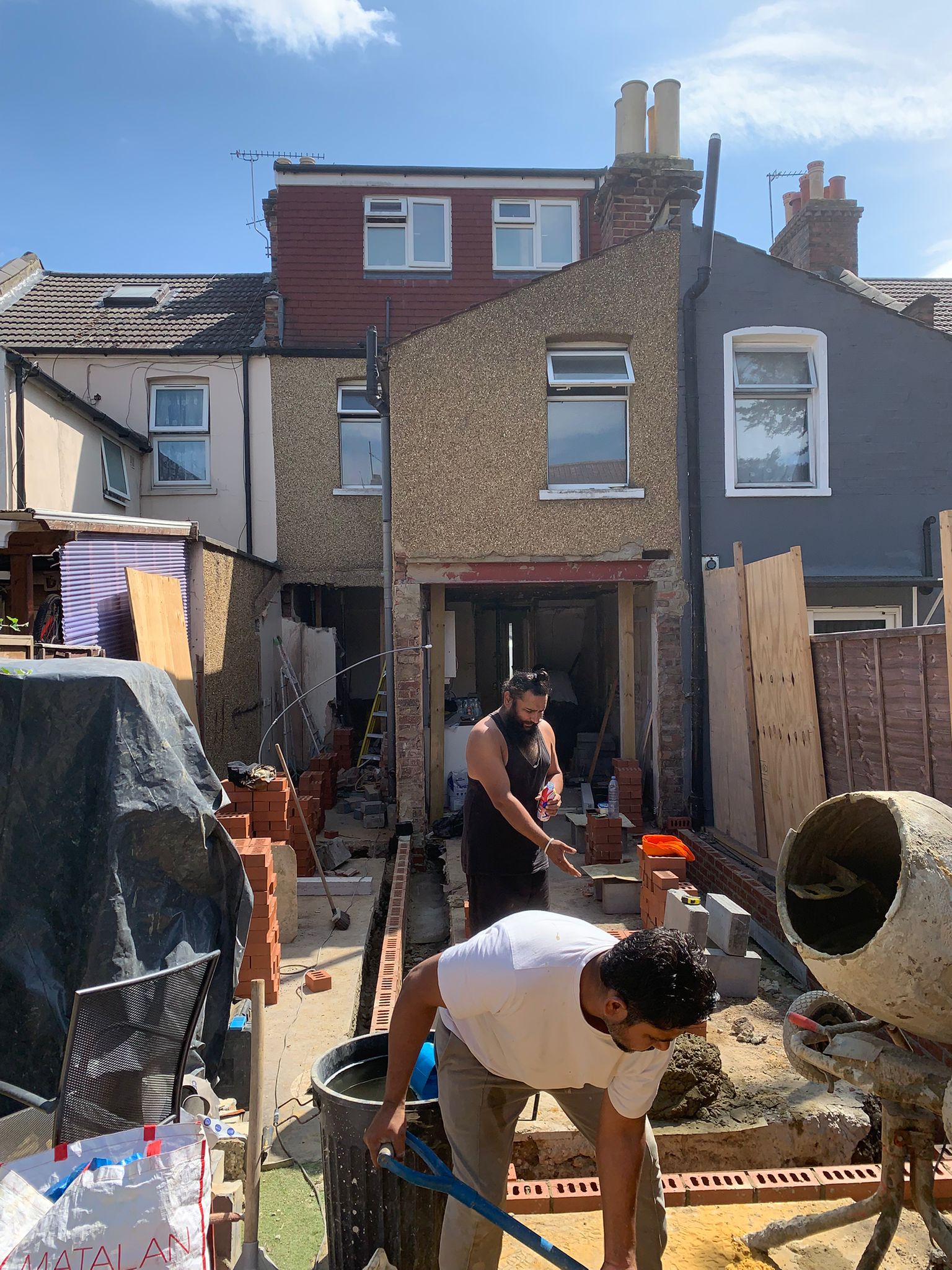 Rear extension with garden connection