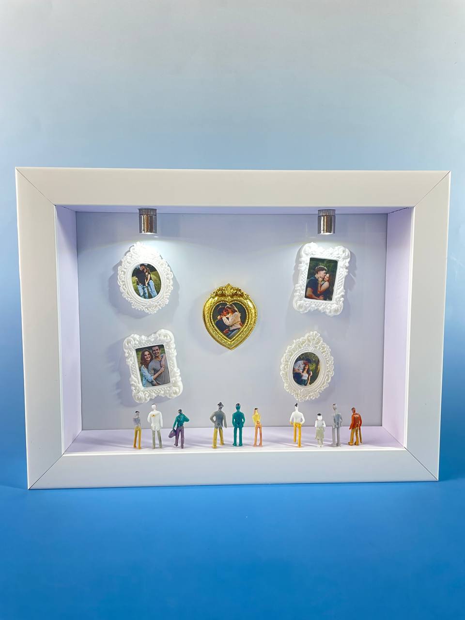 PERSONALIZED MINI MUSEUM BOX