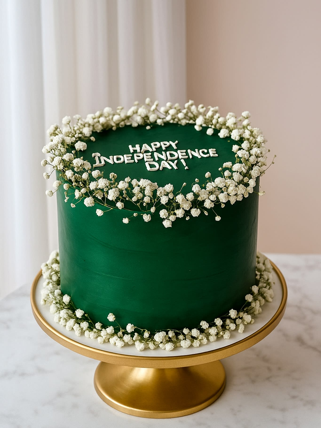 14 August Custom Cake Design in Lahore