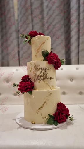 Three Tier Classic Wedding Cake Rawalpindi
