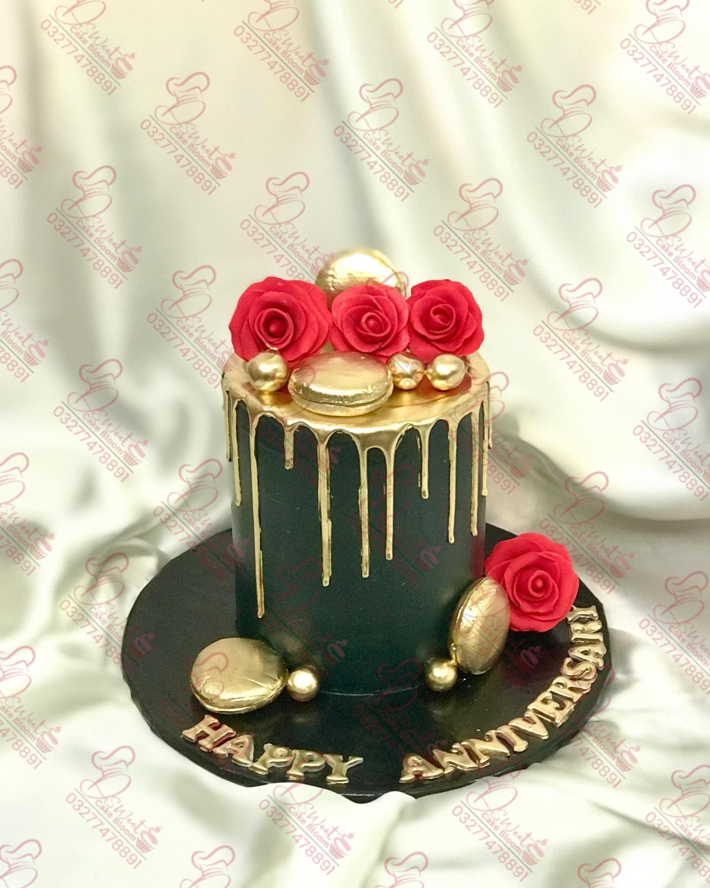 Black Gold Anniversary Cake with Red Roses Islamabad