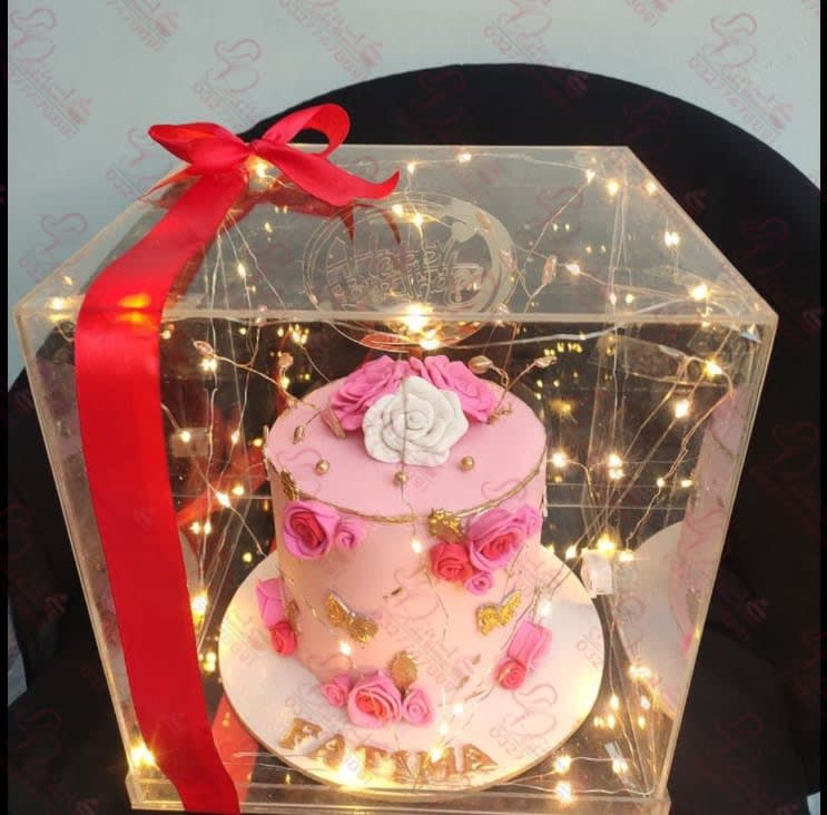 Travel Theme Acrylic Box Cake Rawalpindi