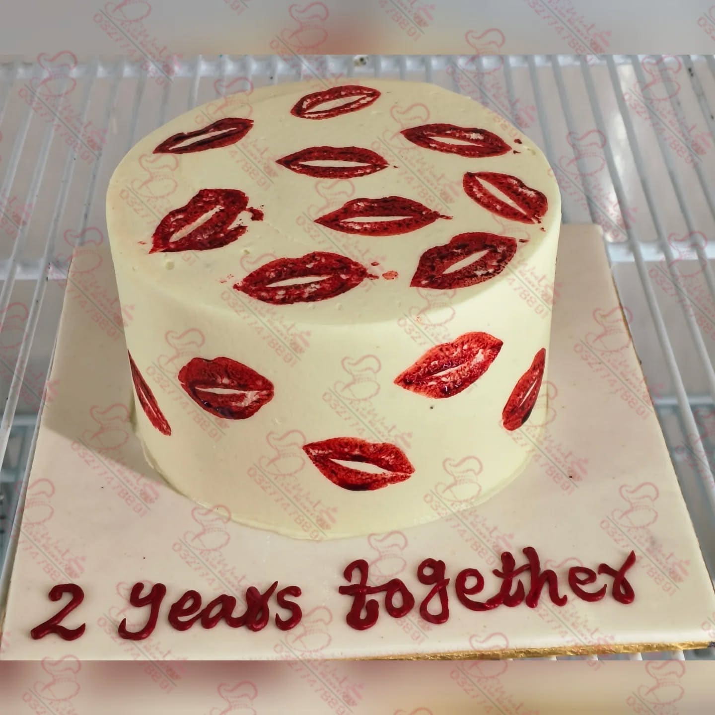 Red Lipstick Kiss Anniversary Cake Faisalabad