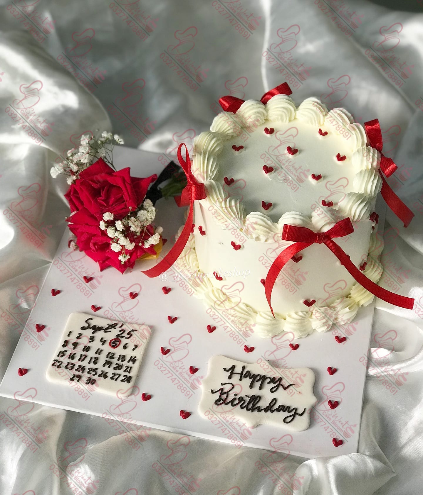 One Pound Birthday Cake with Red Roses