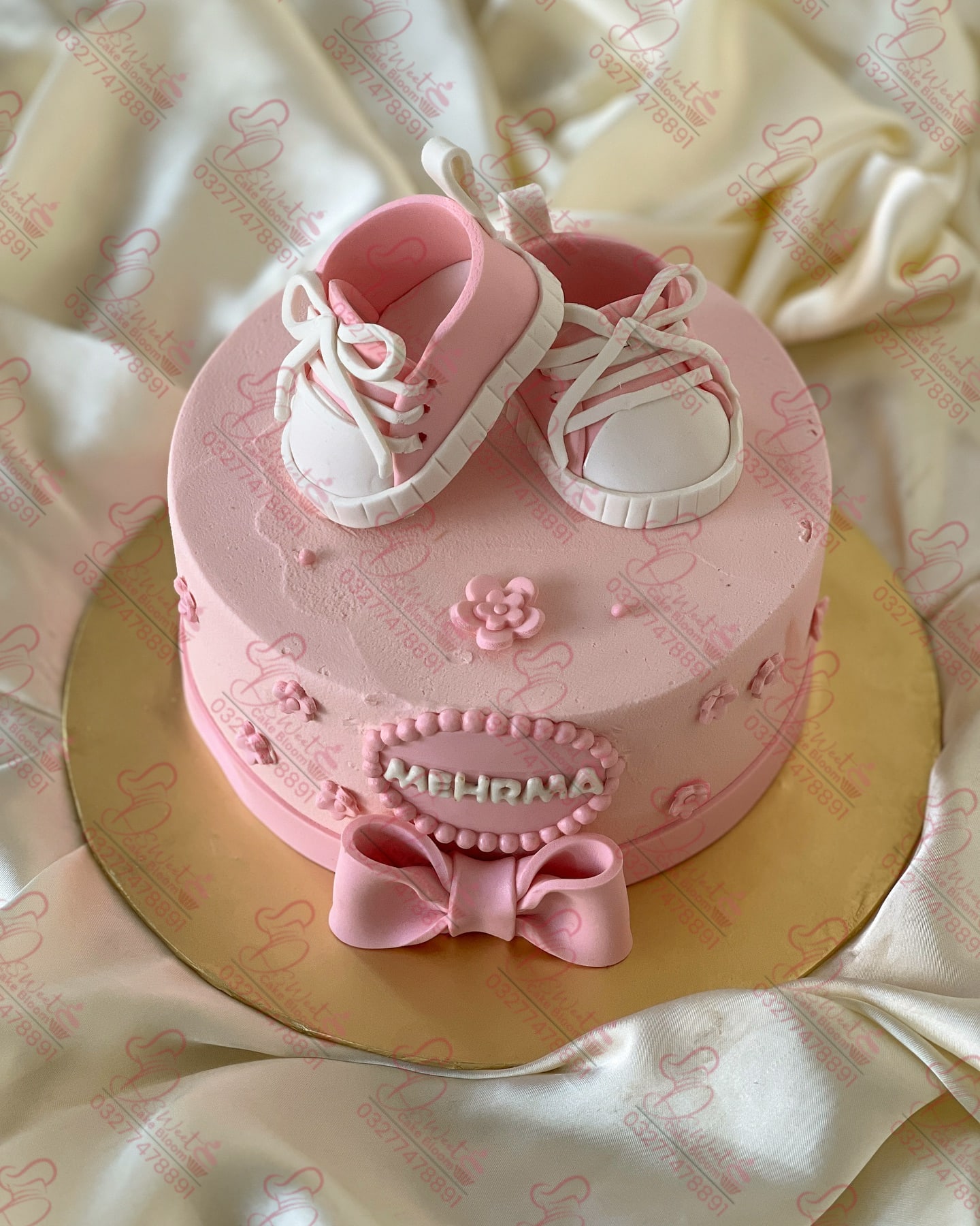 Custom Designed Baby Shower Cake Rawalpindi