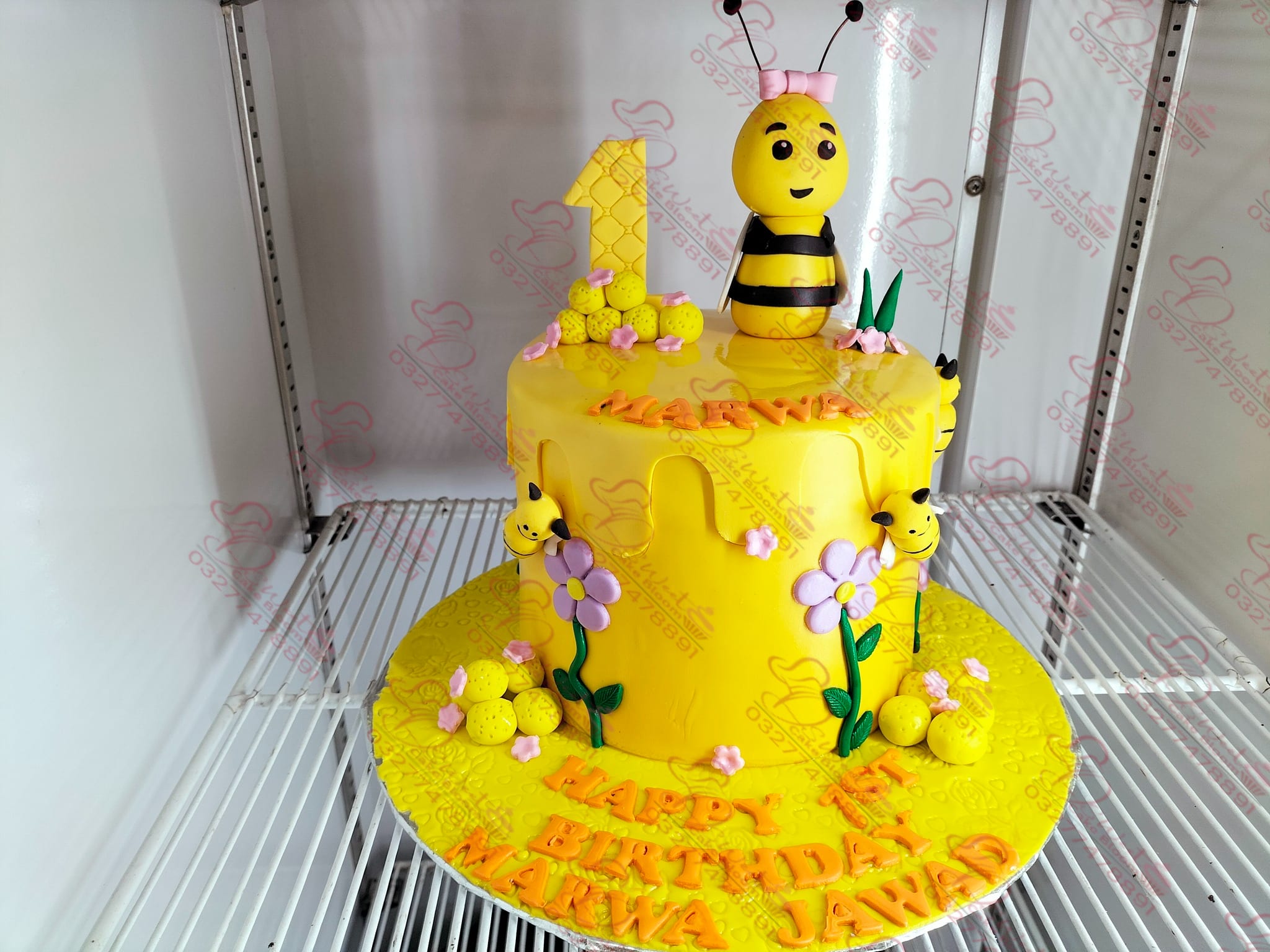 Honey Bee Baby Boy Cake in Islamabad Online
