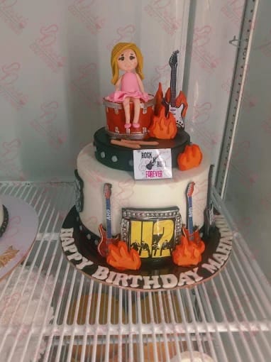 Rock and Roll Themed Birthday Cake Rawalpindi