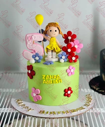 Doll Theme Balloon Floral Baby Girl Birthday Cake Rawalpindi
