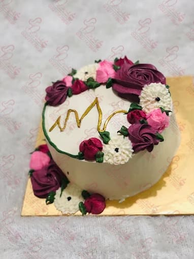 Smooth White Buttercream Cake Faisalabad