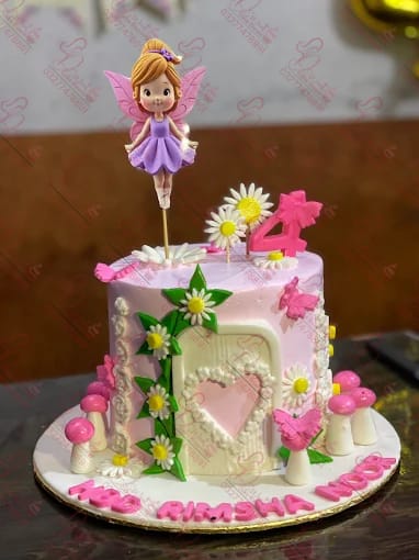 Enchanted Castle Garden Cake in Rawalpindi