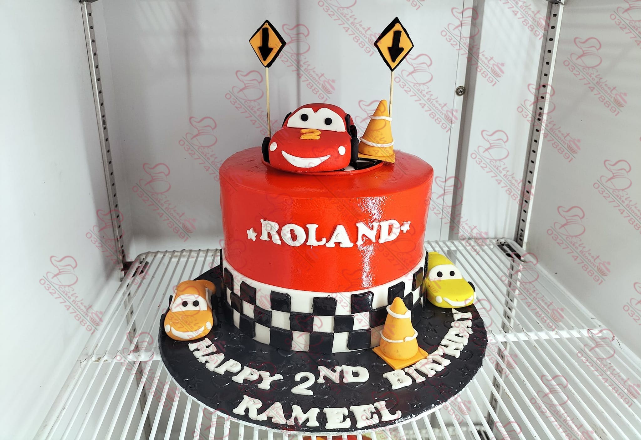 Lightning McQueen Birthday Car Cake in Rawalpindi
