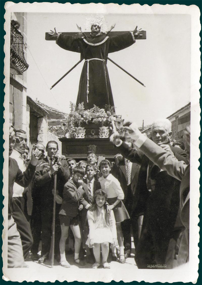 Procesión en La Parrilla
