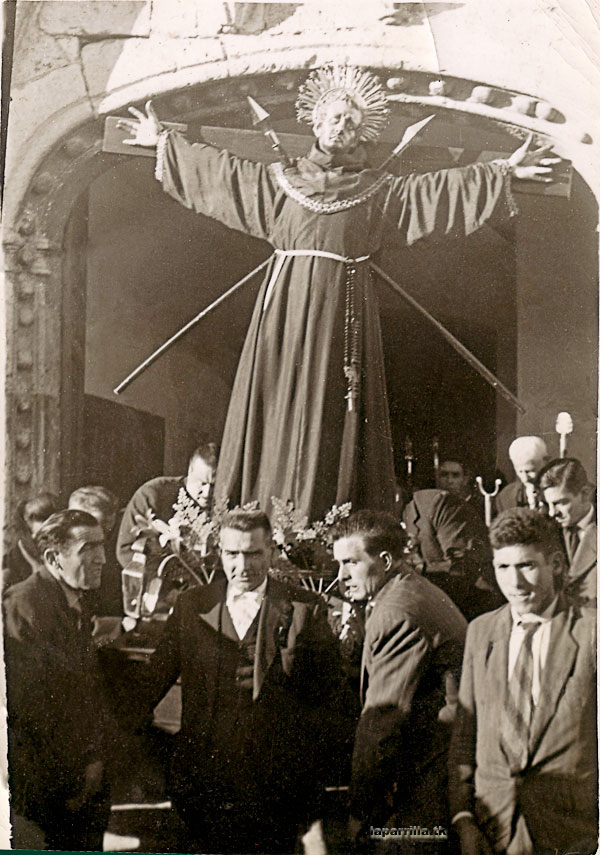 Procesión en La Parrilla
