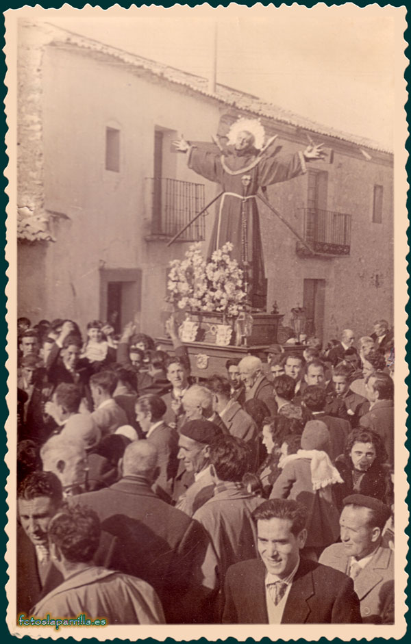 Procesión en La Parrilla