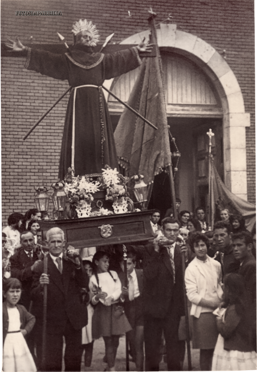 Procesión en La Parrilla
