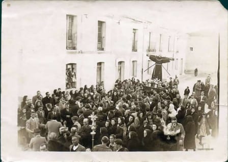 Procesión en La Parrilla