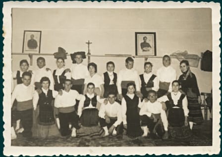 Coros y Danzas en La Parrilla, 8 de febrero de 1957