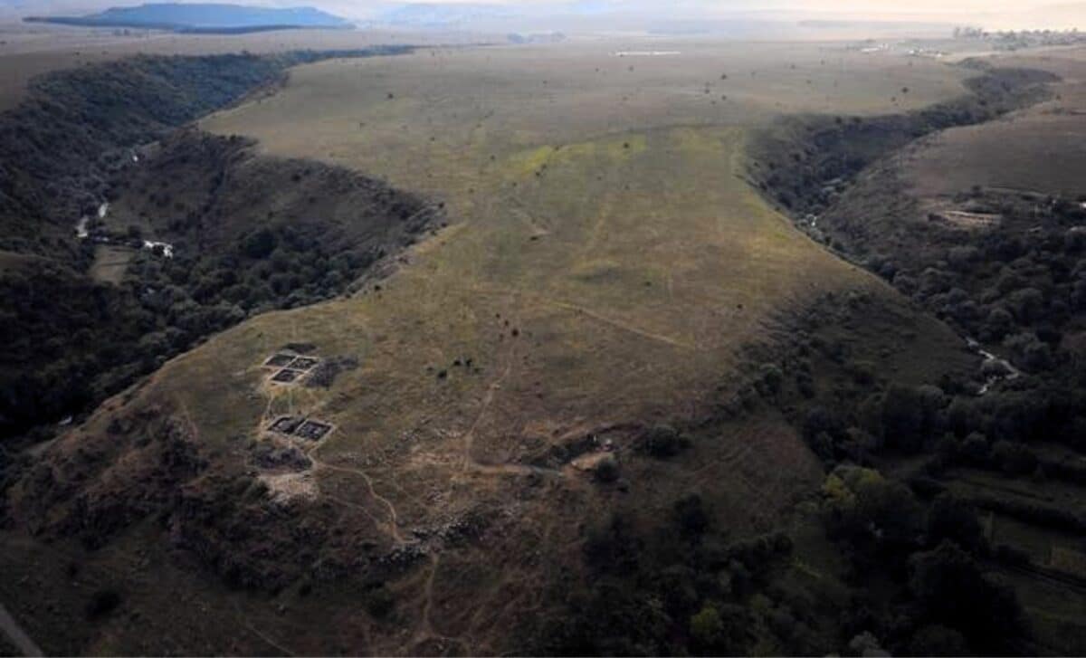 Drone Mapping Reveals 3 000 Year Old Mega Fortress With Walls 40 Times Bigger Than Archaeo