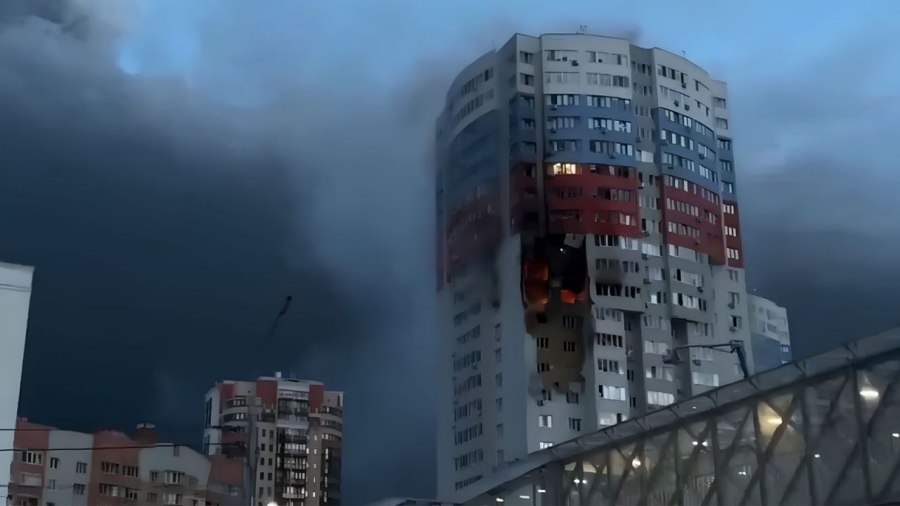 Ukrainian Strikes Hit Major Russian Refinery