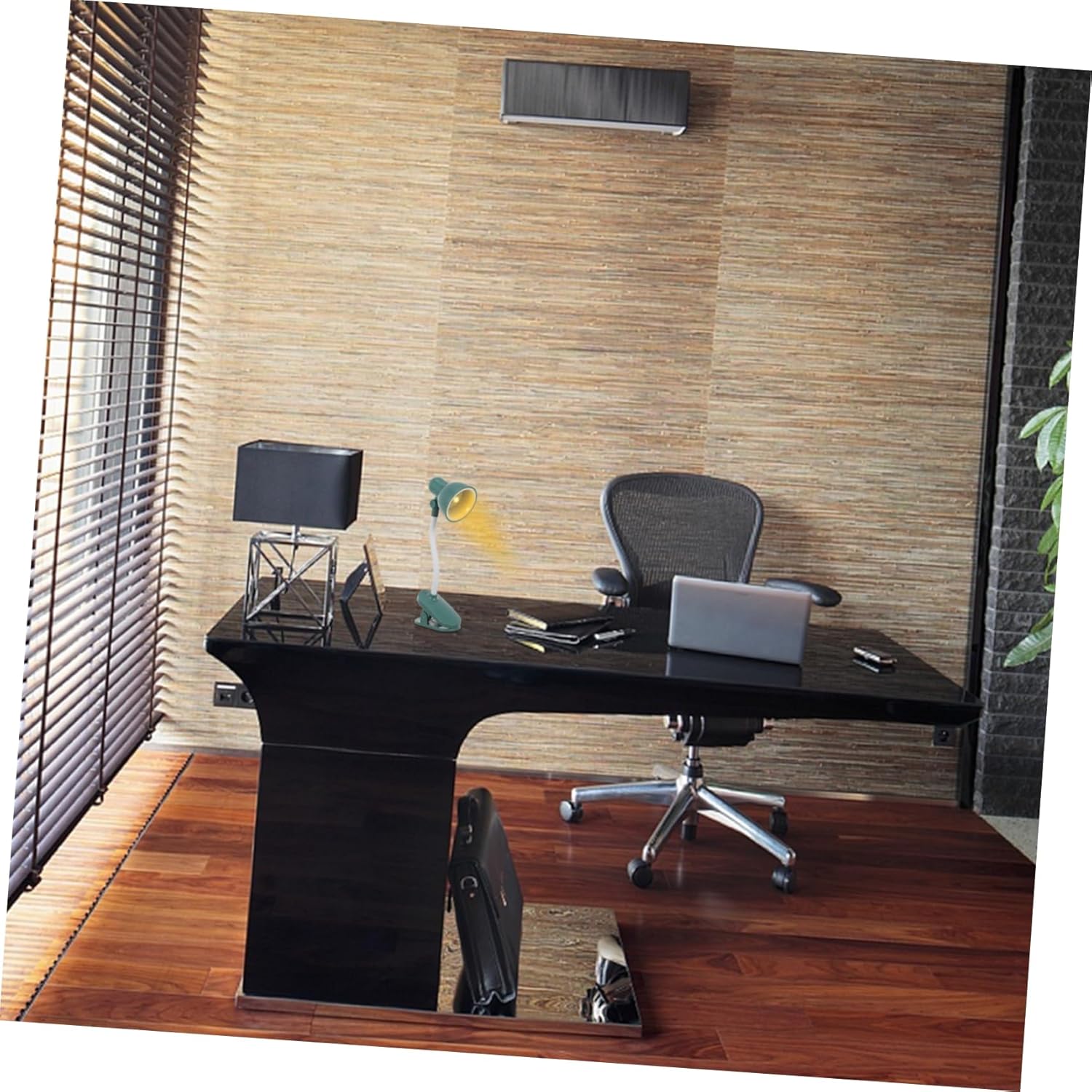 Desk Lamp 4