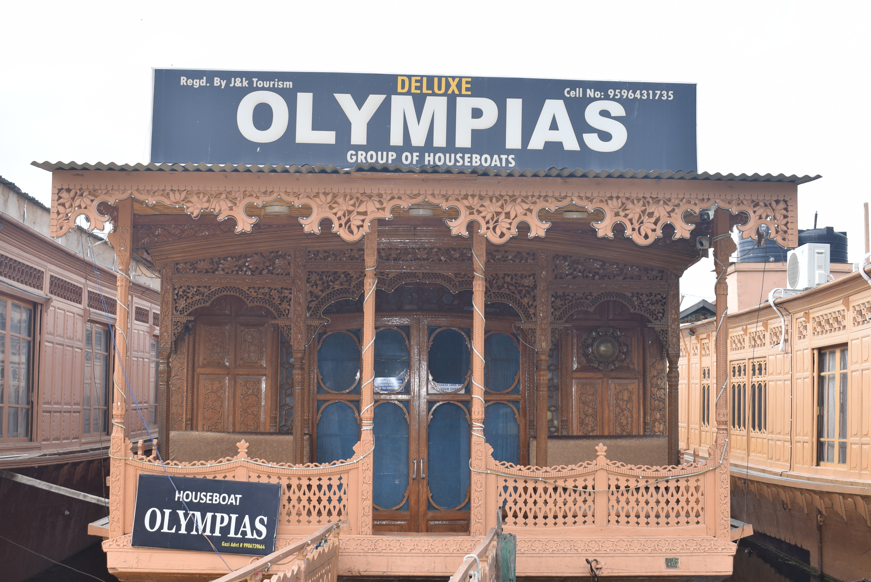 Olympias Athena Luxury Houseboat Interior Dal Lake Srinagar Kashmir