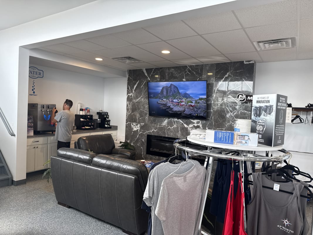 43 North Marina — Showroom — photo 3