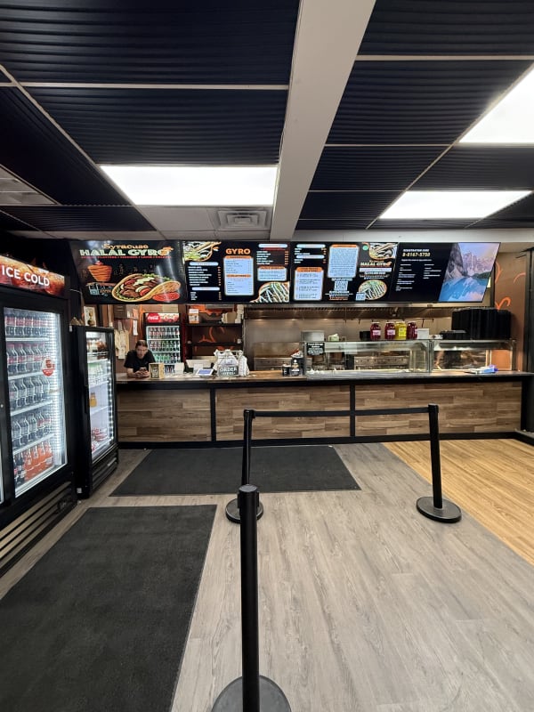 Halal Gyro — Main TV — photo 2