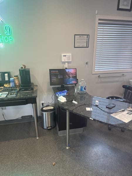 Back 9 Barbershop — Front Waiting Area — photo 3
