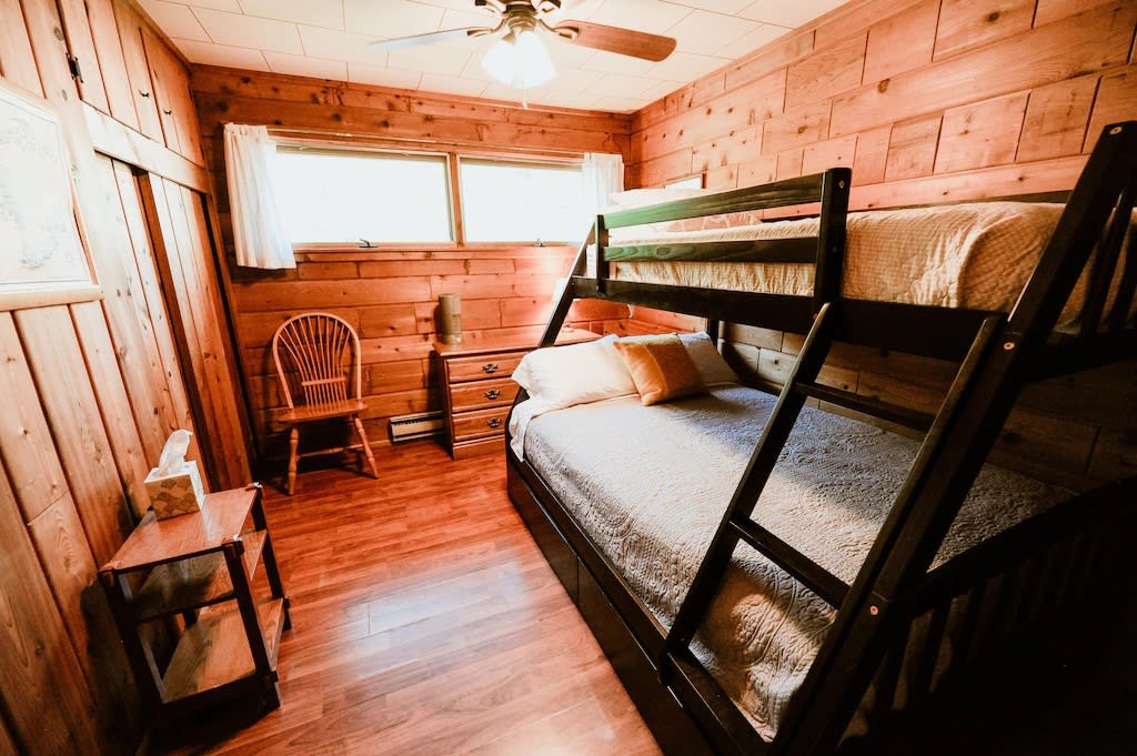 Bunk bed bedroom