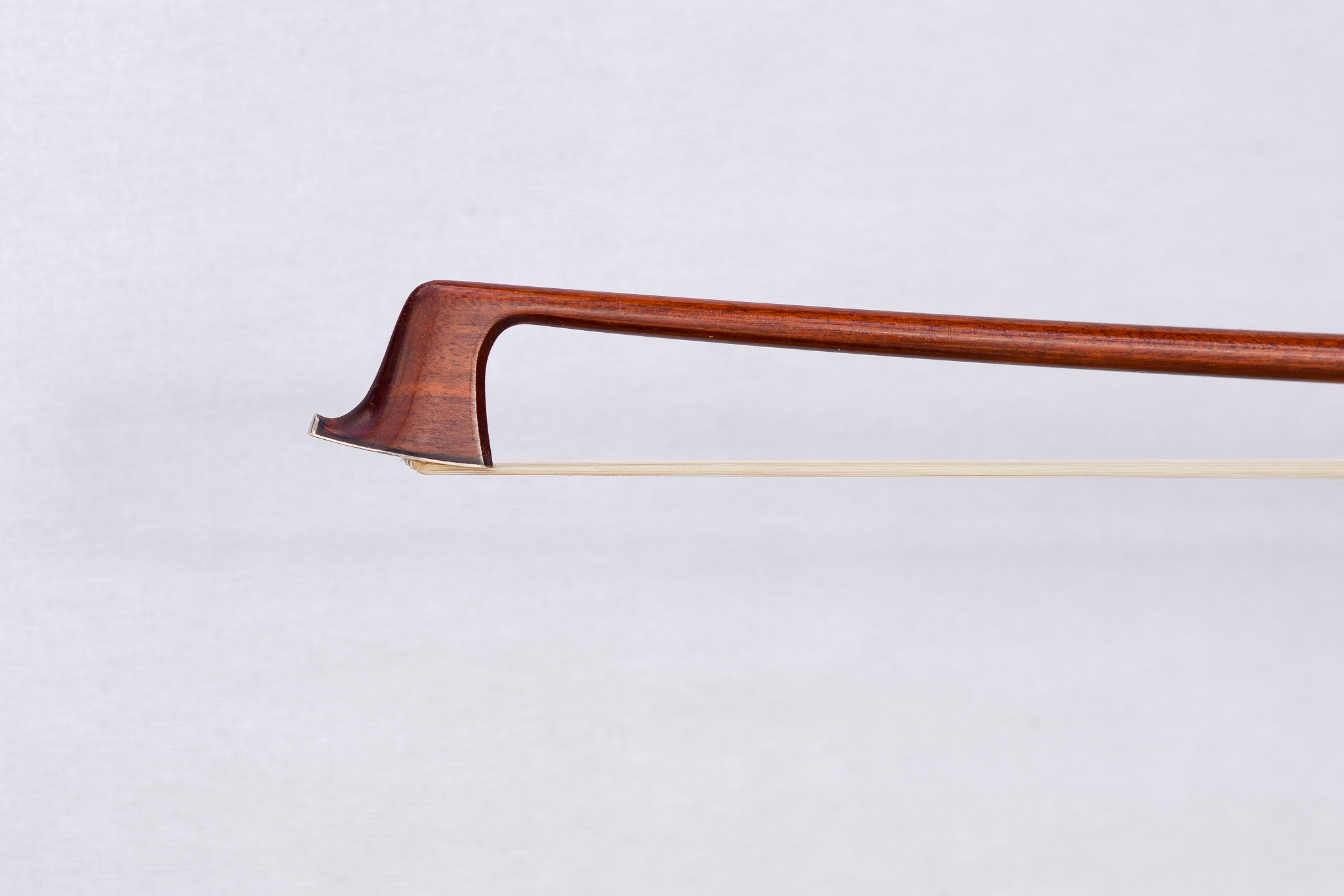 W. E. Hill & Sons VIOLIN bow  - Image 1