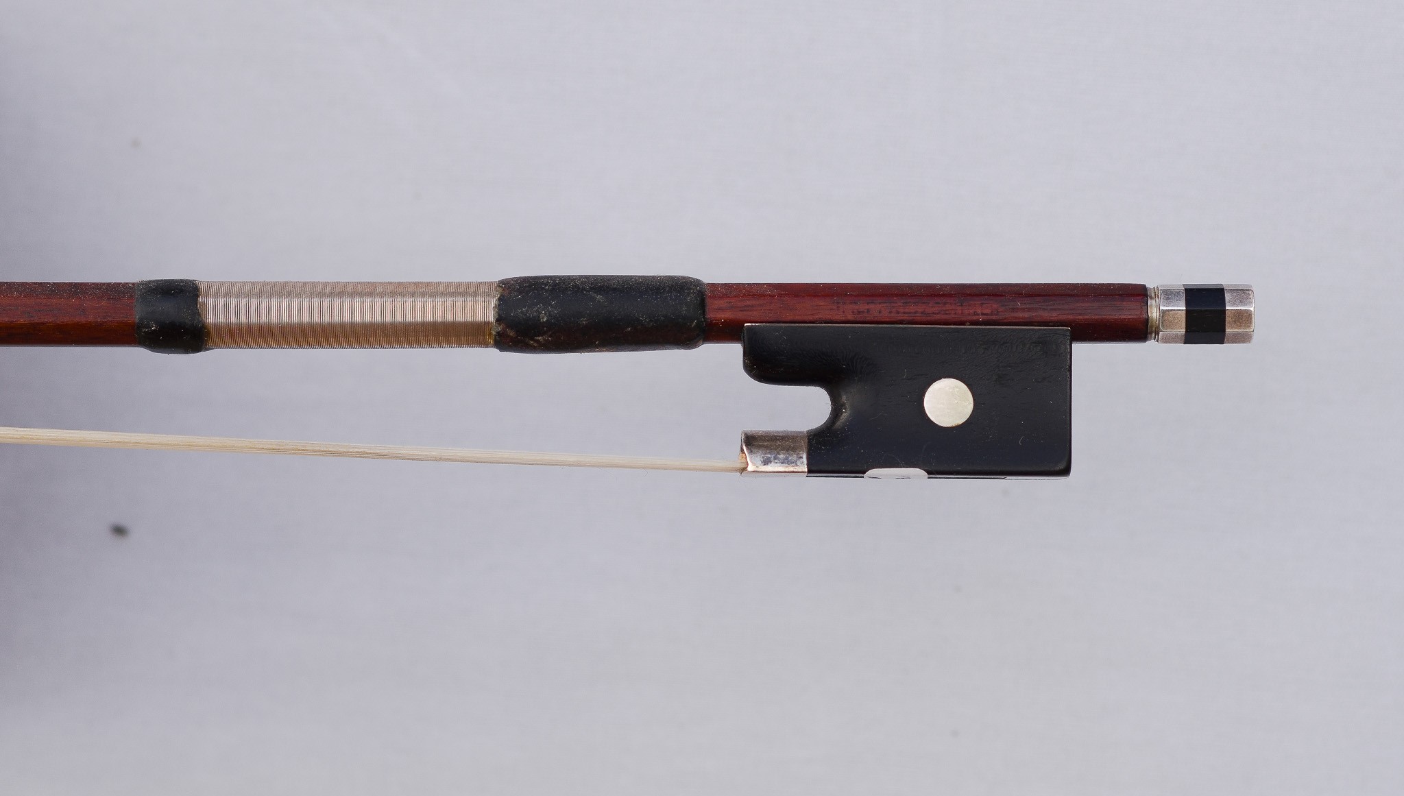 Pfretzschner   VIOLA  bow Markneukirchen - Image 2