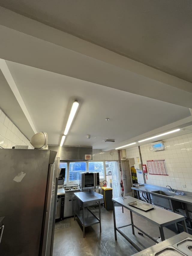 Finished kitchen area following the works.