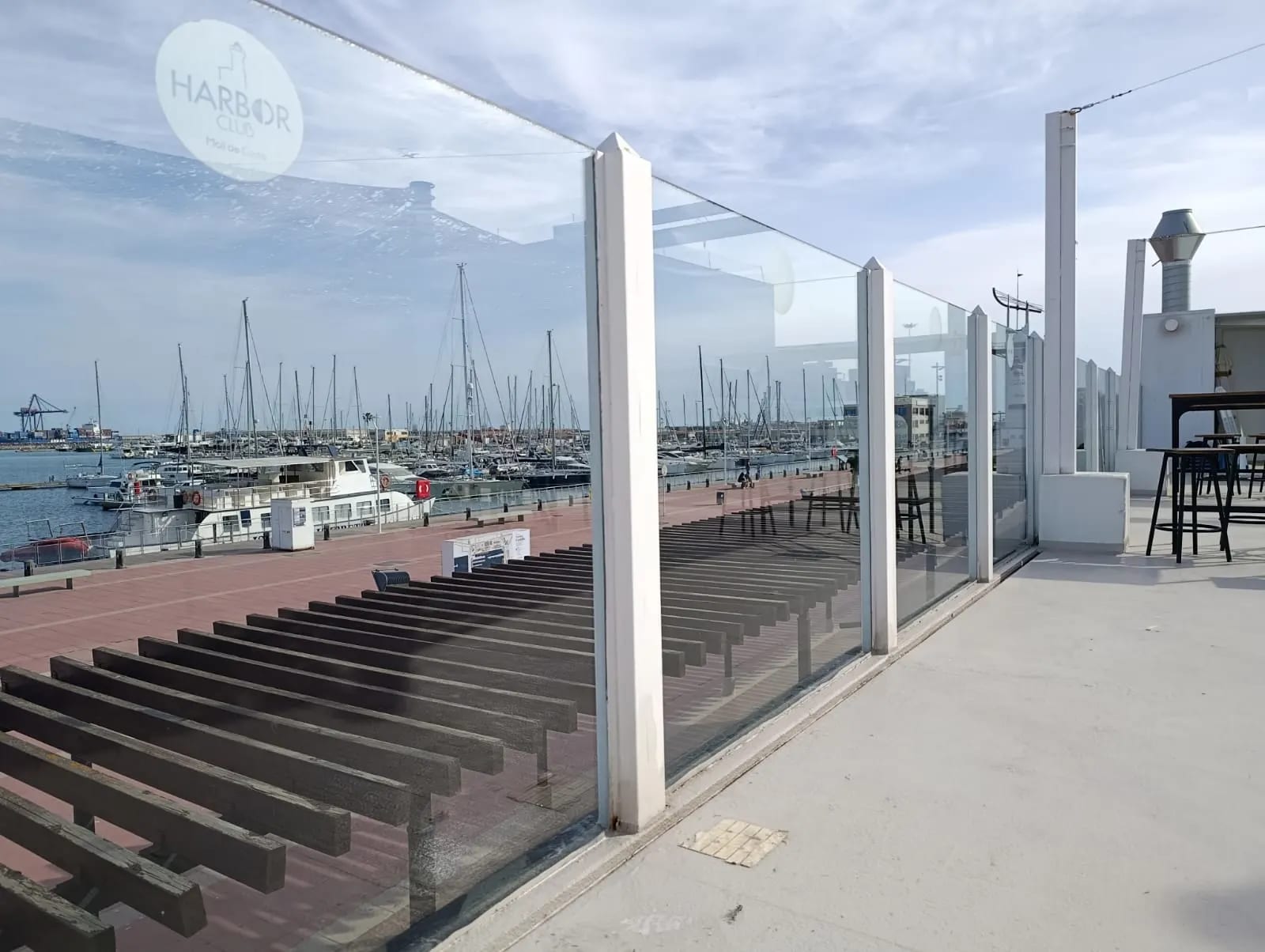 Limpieza de cristales en Grao de Castellón