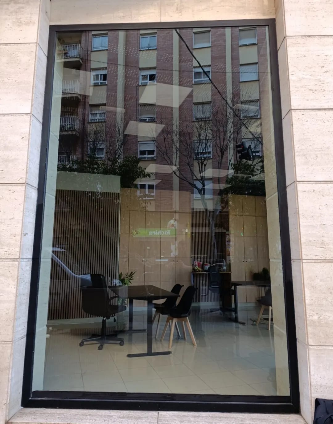 Limpieza de cristales: Inmobiliaria en Castellón de la Plana