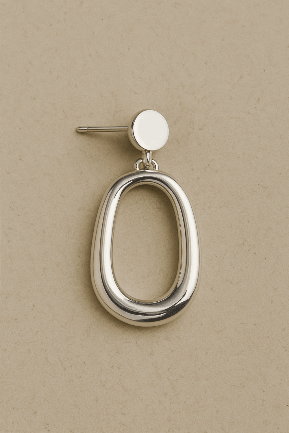 https://res.cloudinary.com/dqa8ur5hh/image/upload/v1746446011/jewelry-ecommerce/qq6cxzfgomyf7jvmgtuk.png