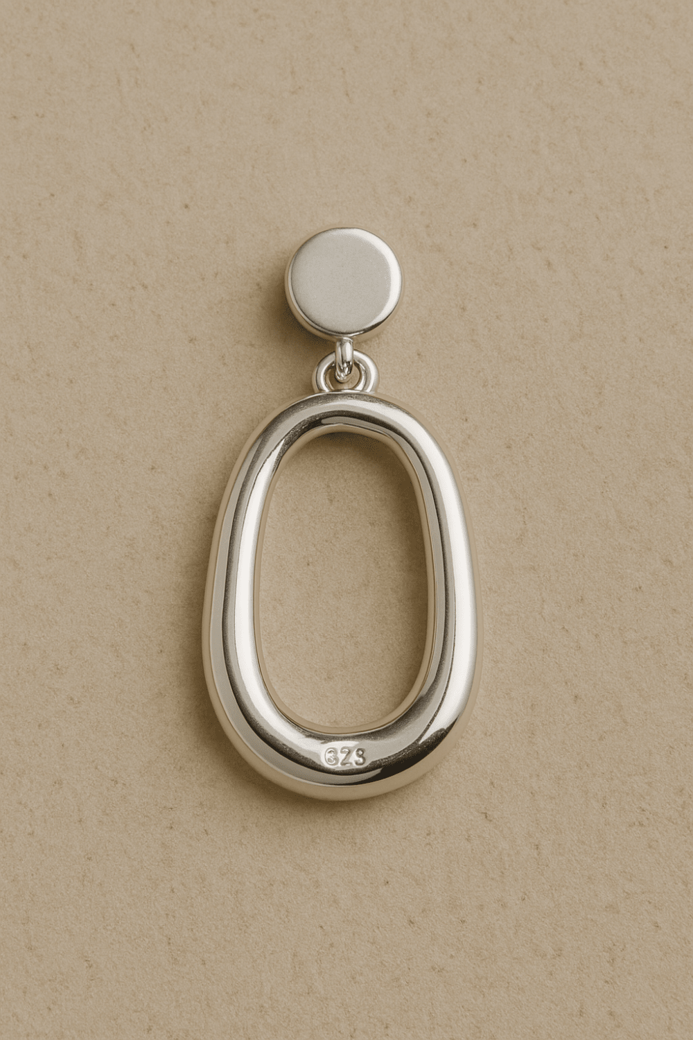 https://res.cloudinary.com/dqa8ur5hh/image/upload/v1746446014/jewelry-ecommerce/dpfo4evmlyp5tfq8fhrc.png
