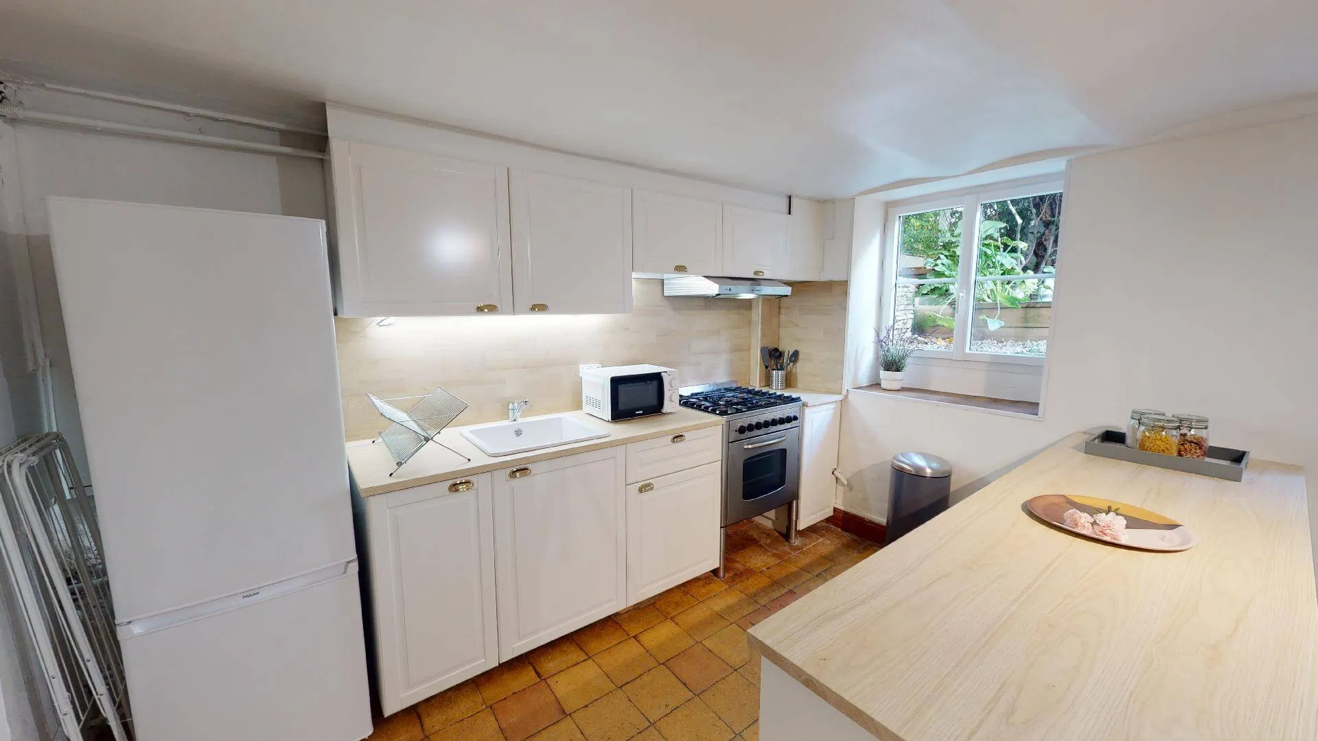 Coliving — Levallois, París