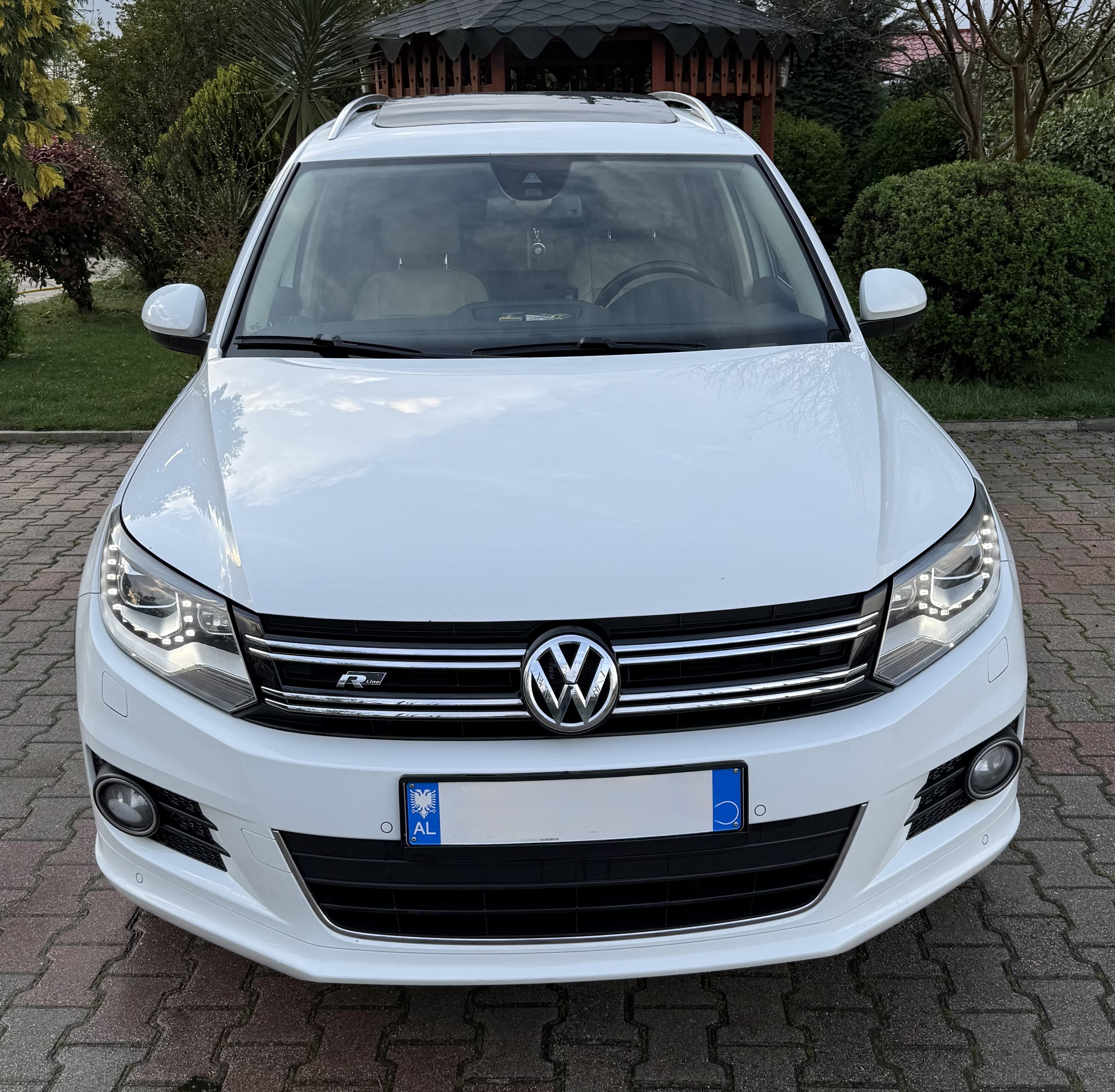 Volkswagen Tiguan 2015 available for rent in Tirana, Albania