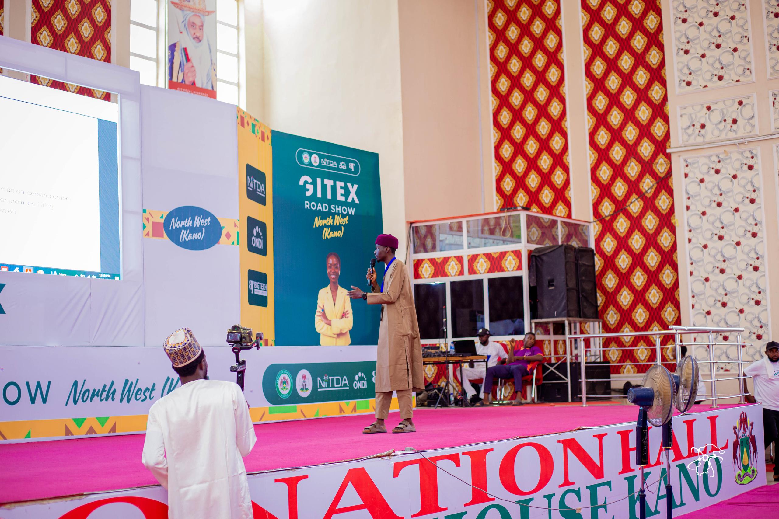 Yusuf Haruna speaking to an audience