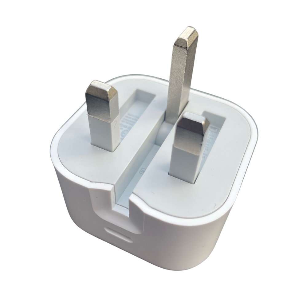 iphone-11-pro-3-pin-head-charger-20w-white-76g-1686844258