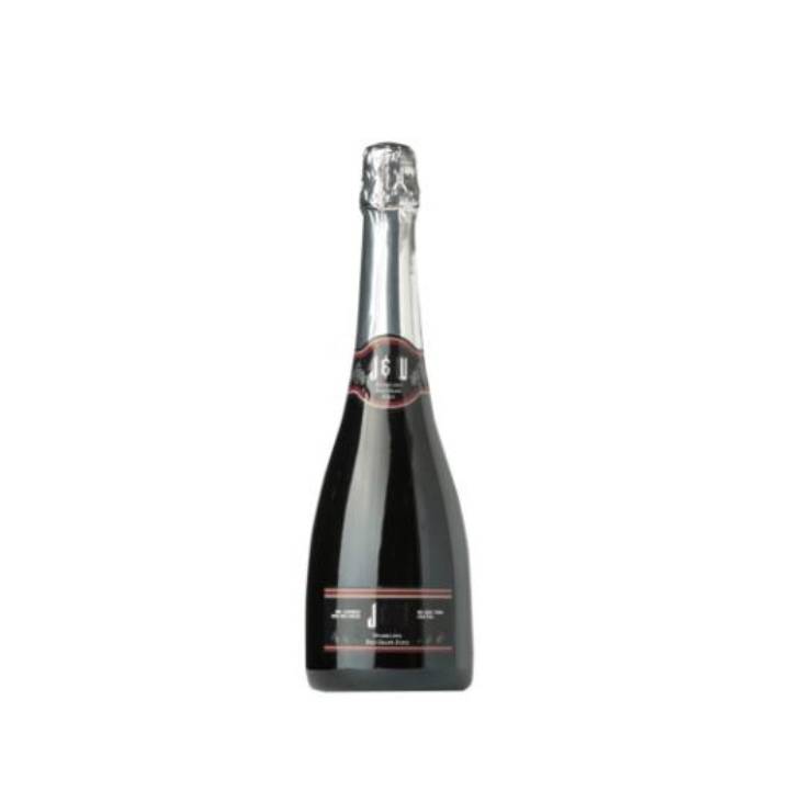jw-premium-red-grape-75cl-1691234322